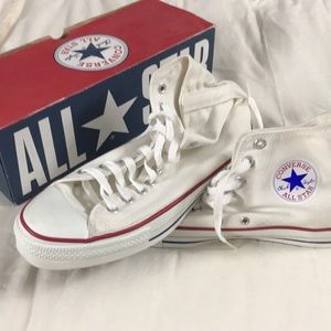 Vintage Chuck Taylor Converse (Hi Top)
